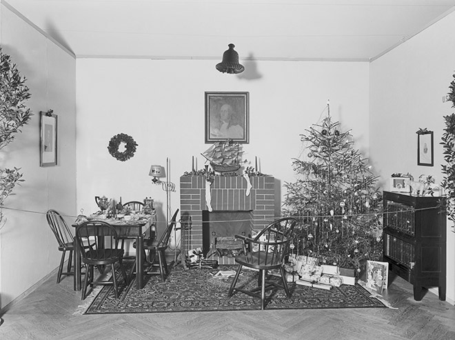 Vánoční stromeček u Američanů, kolem roku 1935.