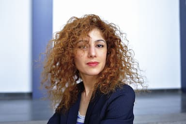 Abnousse Shalmani: Ukažme jim nahý zadek
