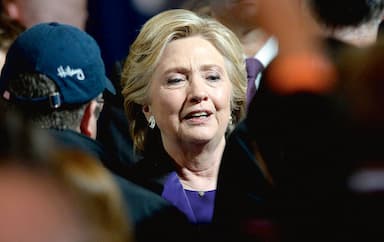 Moc pozdě, Hillary!