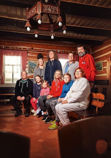 Dvoračky a Štumpovka: Čtvrt století v oblacích