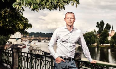 Český inženýr, který digitalizoval péči o britské babičky