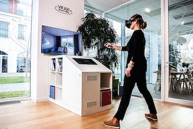 Byt v brýlích i pomoc virtuálního makléře