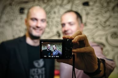 Petr, Martin a růžová Pilulka