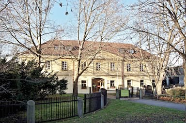 Jak lidé z StB a šíbři k pozemkům přišli