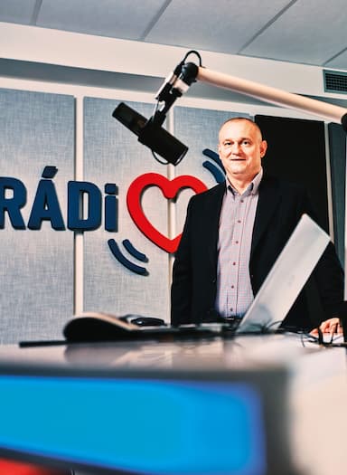 Média dostala těžkou ránu, potřebují pomoc