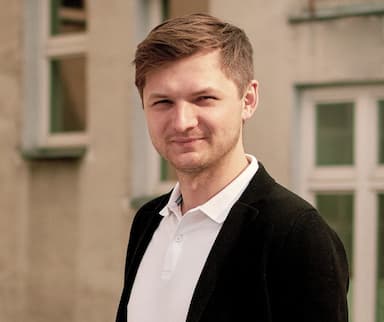 Žádné kliky ze zlata, radši trávu na střechu