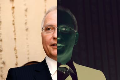 Padouch, nebo hrdina? Koudelka, Zeman a odposlechy na Hradě