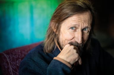 Vladimír Javorský. Chodím mezi bambusy a dávám pozor