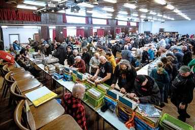 Lovci vinylů