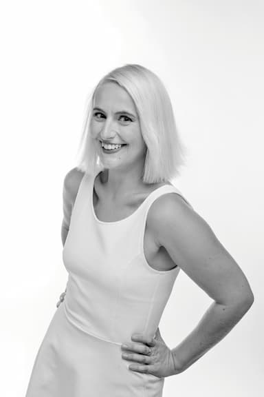 Lucie Macháčková - Moderátorka a komička