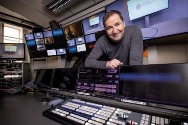 Hlášky si dopředu nechystám. Je to absolutní jiskra a dada, říká komentátor Robert Záruba
