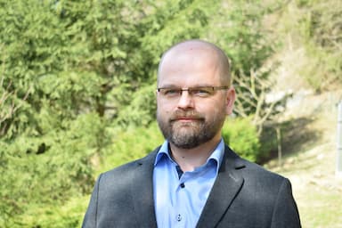Na lidi se valí trápení. Všímavost je cesta, jak z něj ven, říká psychoterapeut