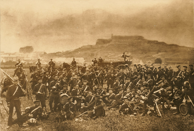 Jednotka pruských vojáků pod Špilberkem, červenec 1866.