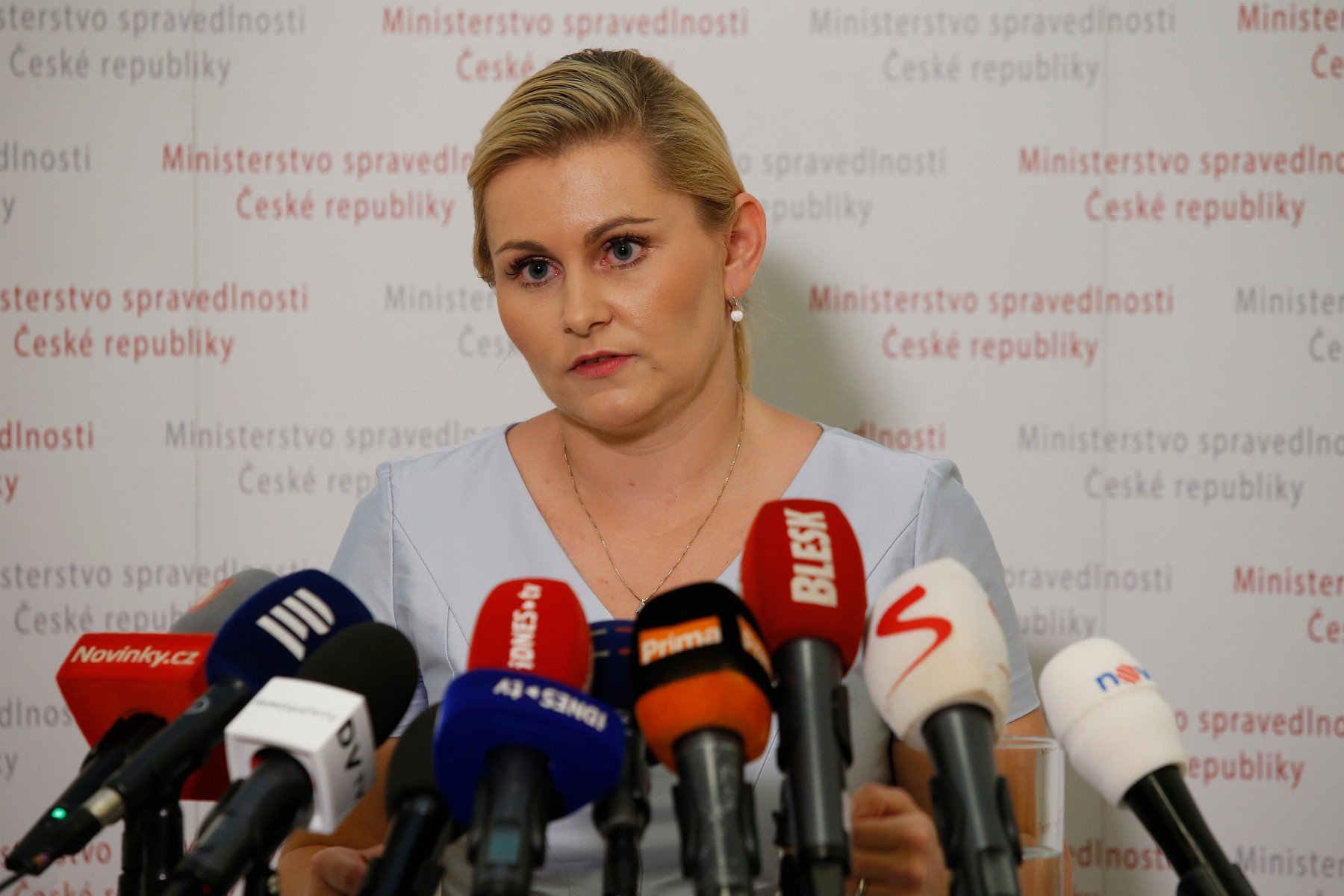 Taťána Malá, která musela krátce po svém jmenování ministryní spravedlnosti odstoupit - v jejích diplomových pracích se objevilo podezření z plagiátorství.