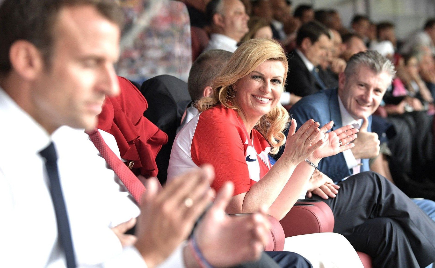 Kolinda Grabarová Kitarovićová - chorvatská prezidentka na finále mistrovství světa ve fotbale.