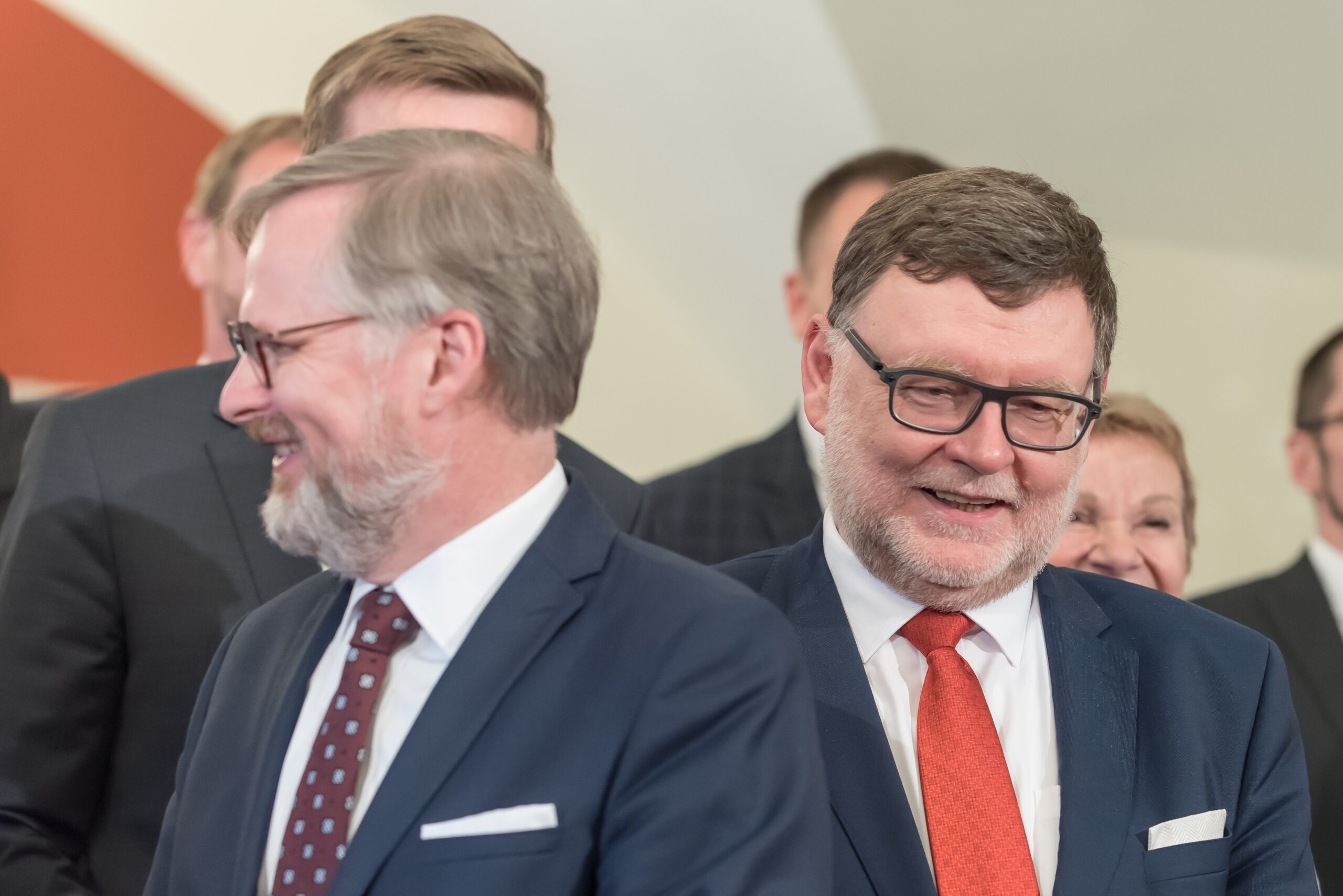 Premiér Petr Fiala a ministr financí Zbyněk Stanjura.