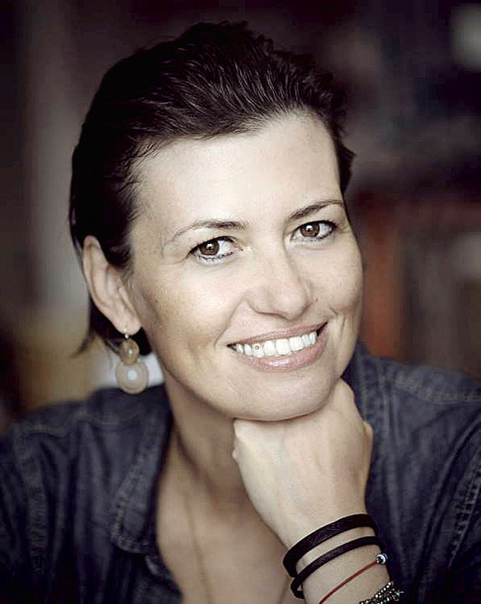​​​​​​​​​​​​​​BIANCA BELLOVÁ
Spisovatelka
Její nový román Jezero získal Magnesii Literu a v dubnu také Cenu EU za literaturu.