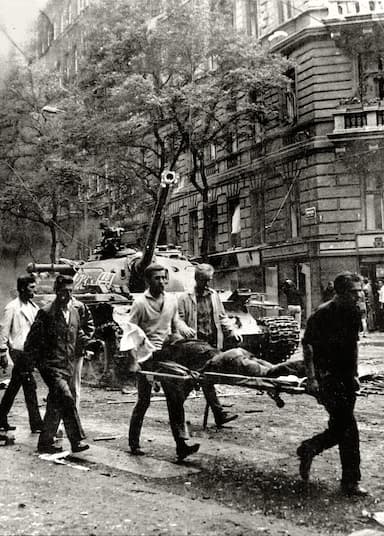 Jak umírali Češi kvůli sovětské okupaci v roce 1968