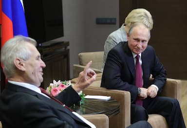 Putin a jeho Češi