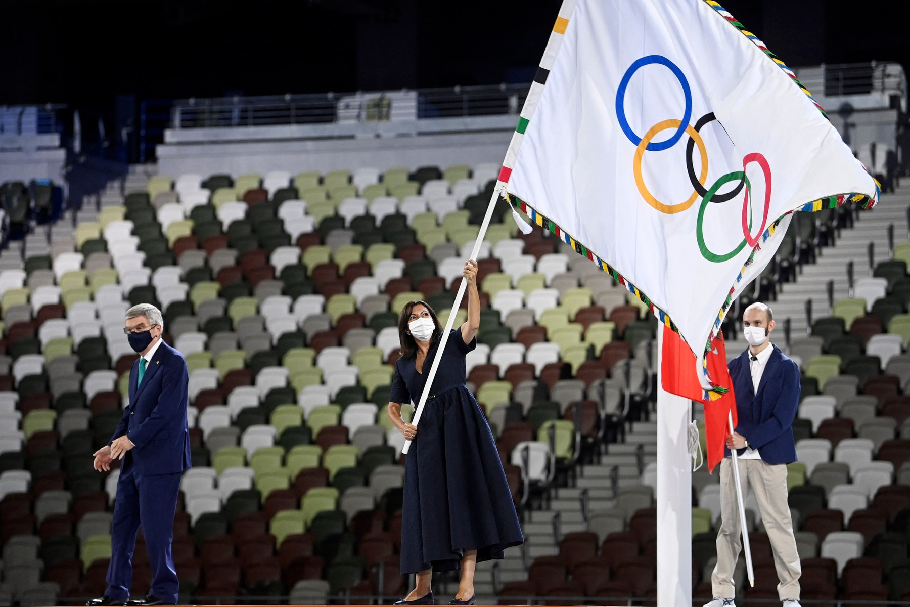 Zahajovací ceremoniál olympiády v Tokiu.
